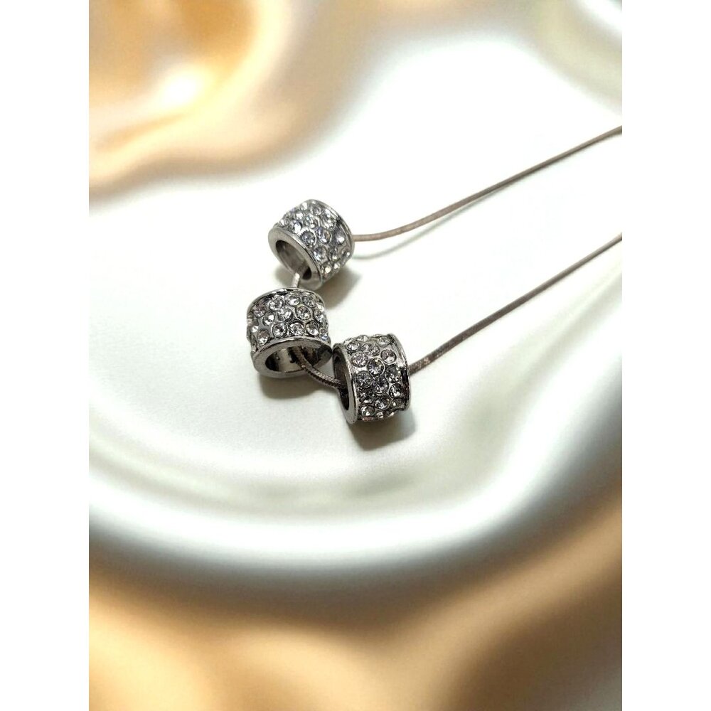 Vintage Elegant Sterling Silver Necklace With Three Sparkling Rhinestone Beads - Picture 2 of 16